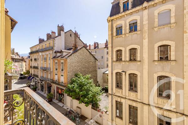Appartement F3 à vendre  3 pièces - 90 m 2   GRENOBLE  - 38