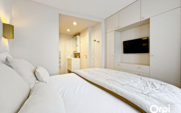 Appartement à vendre    3 pièces • 56 m2 Saint-Tropez