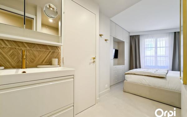 Appartement à vendre    3 pièces • 56 m2 Saint-Tropez