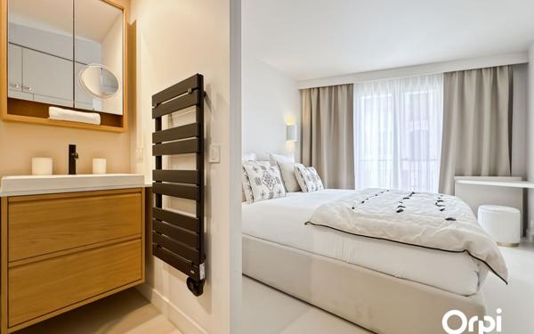 Appartement à vendre    3 pièces • 56 m2 Saint-Tropez