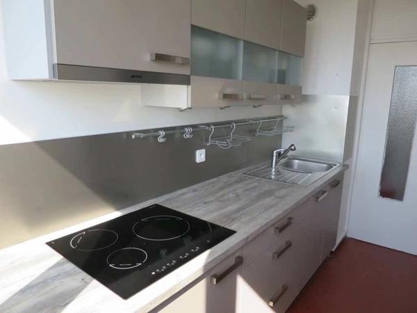 Location                                                      Appartement
                        
                     1 pièces                      27 m2                     à Montpellier