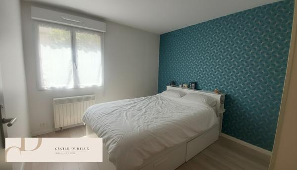 Appartement
         3 pièces
        - 81 m² 310 000 € *