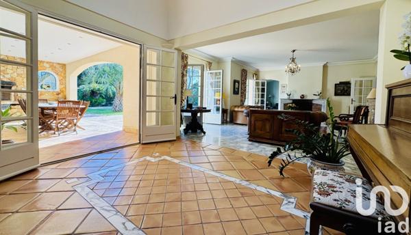 Maison à vendre 8 pièces 350 m² Saint-Raphaël