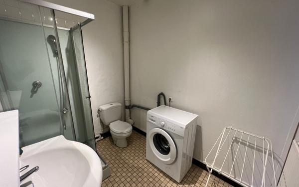 Immeuble à vendre    3 pièces •  Laon