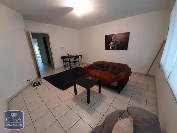 Appartement à louer 2 pièces 45.27m²