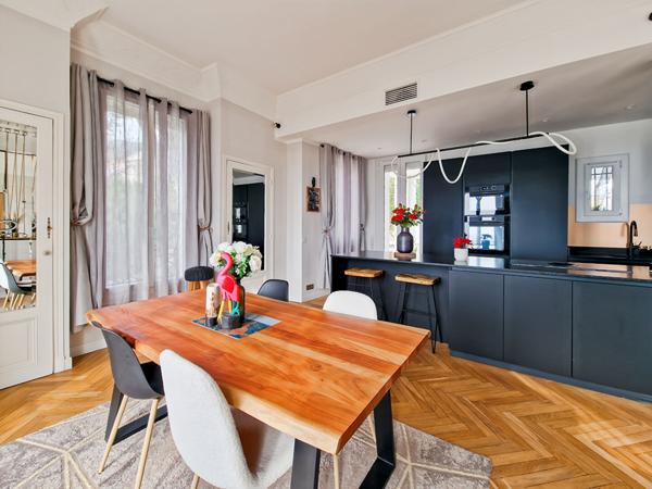 VILLA INDIVIDUELLE DE CARACTÈRE DE TYPE 6 PIÈCES