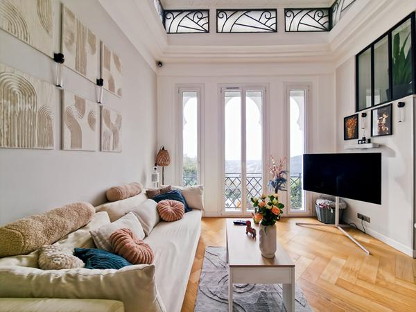 VILLA INDIVIDUELLE DE CARACTÈRE DE TYPE 6 PIÈCES