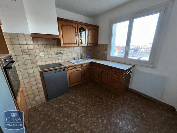 Appartement à louer 4 pièces 77.57m²