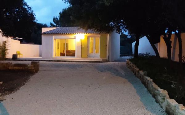 Maison à vendre    3 pièces • 97 m2 Les Angles