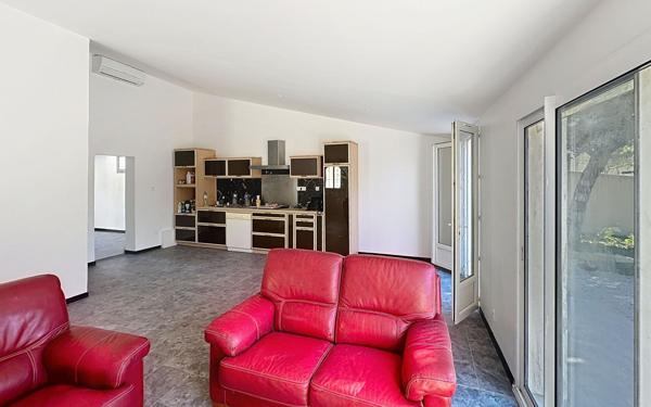 Maison à vendre    3 pièces • 97 m2 Les Angles