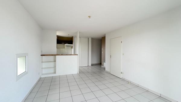 A LOUER APPARTEMENT DE TYPE 2 AVEC PARKING - SECTEUR SAINT ANDRÉ DE CUBZAC , Saint andre de cubzac A LOUER APPARTEMENT DE TYPE 2 AVEC PARKING - SECTEUR SAINT ANDRÉ DE CUBZAC , Saint andre de cubzac