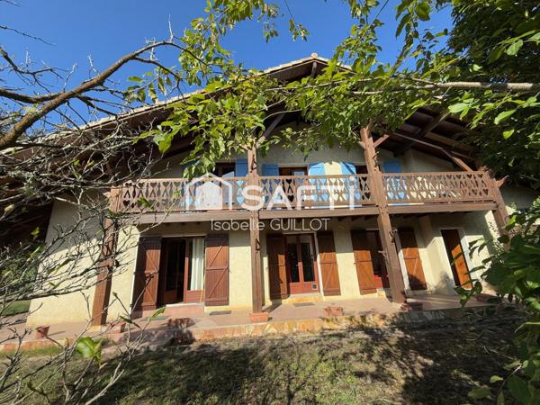 Maison 160 m2 et 60 m2 de dépendances