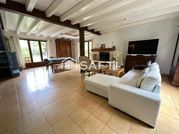 Maison 160 m2 et 60 m2 de dépendances