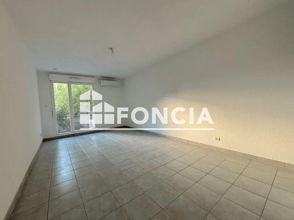 Location Studio 26.8 m² - 254 RUE DES HIRONDELLES Le Pontet 84130