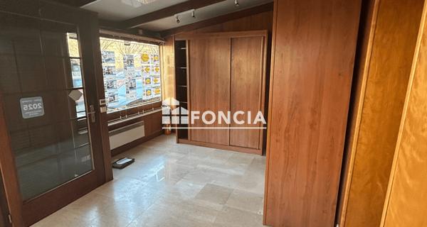 Location Local commercial 1 pièce 60 m² - Fontenay-aux-roses 92260