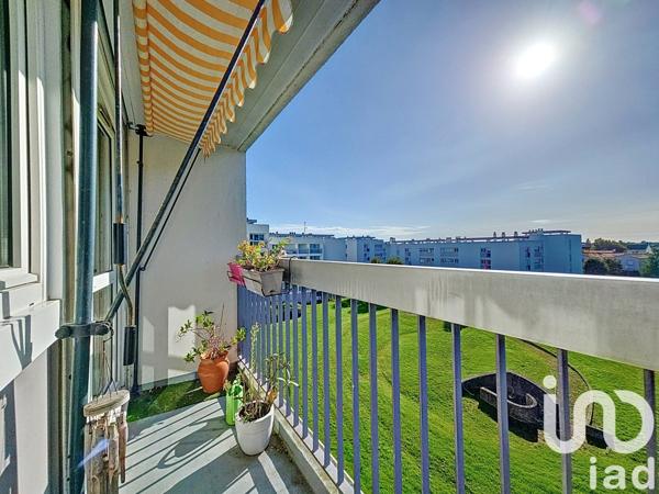 Appartement 3 pièces de 81 m² à Rezé (44400)