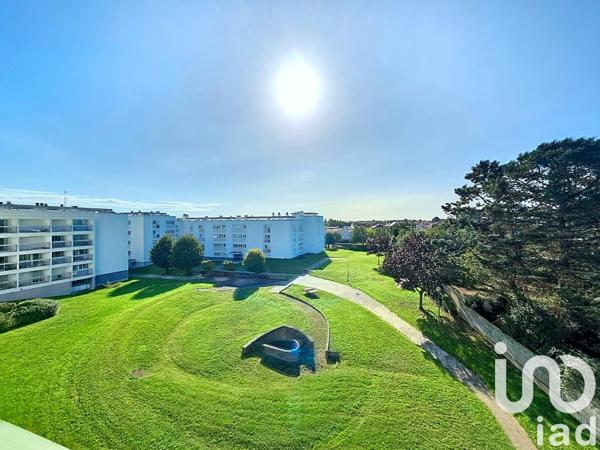 Appartement 3 pièces de 81 m² à Rezé (44400)