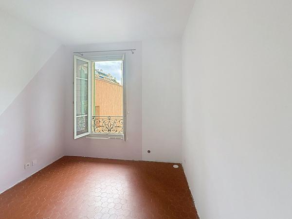 Une Niçoise au charme intemporel, au coeur de la ville