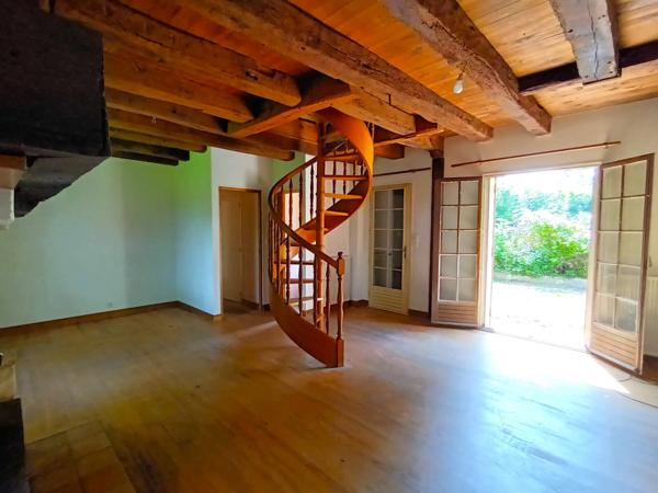 Ferme périgourdine avec dépendances et pré à Bergerac
