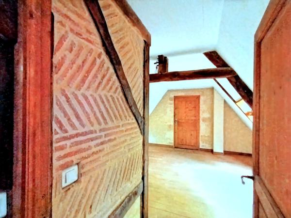 Ferme périgourdine avec dépendances et pré à Bergerac