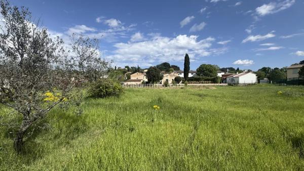 Vente Terrain 1083 m2 à Draguignan