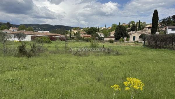 Vente Terrain 1083 m2 à Draguignan
