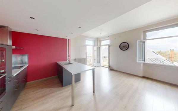 Appartement à louer    3 pièces • 76,71 m2 Rodez