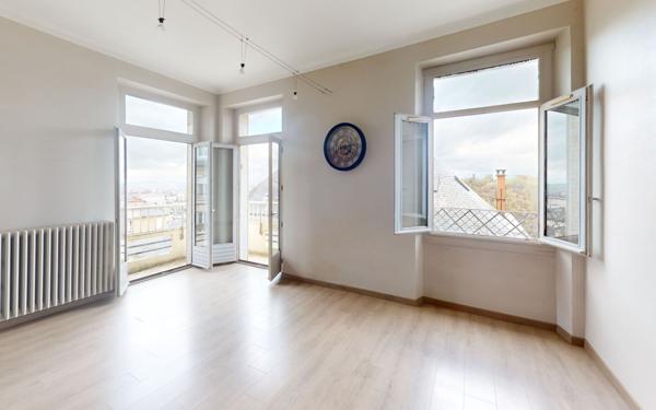 Appartement à louer    3 pièces • 76,71 m2 Rodez