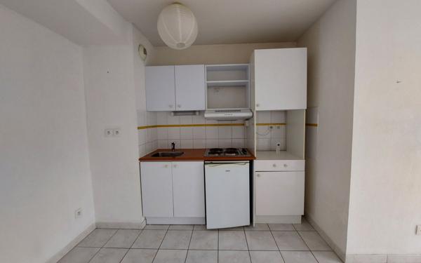 Appartement à louer    3 pièces •  Lunel