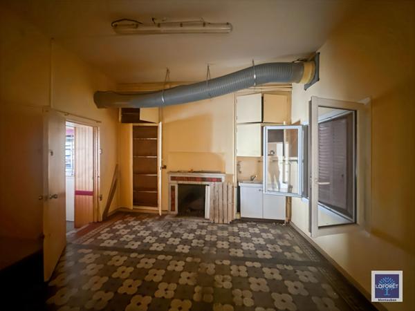 Location local commercial Reyniès - 300 m² - 1 308 €/mois