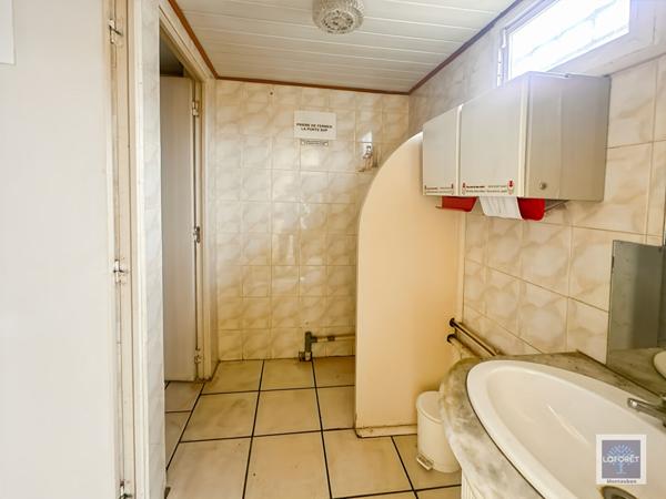 Location local commercial Reyniès - 300 m² - 1 308 €/mois