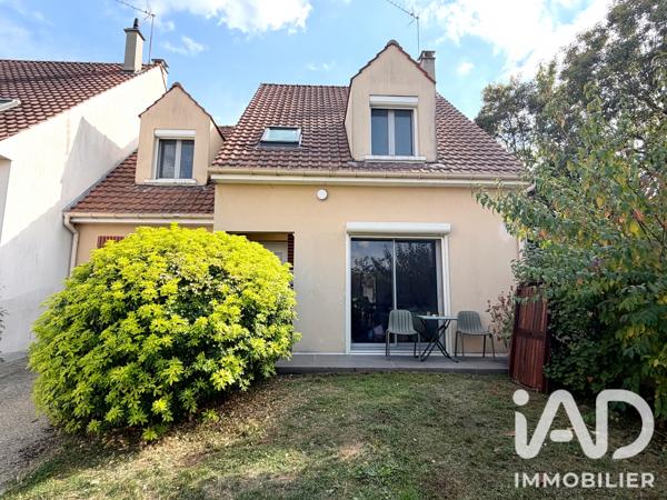 Location maison 5 pièces 92 m² Nanterre