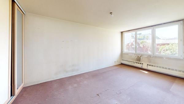 EXCLUSIF Appartement à rénover proche du Canal Saint Martin !