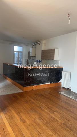 Appartement à FIRMINY, 42700 - 8 pièces 158m²