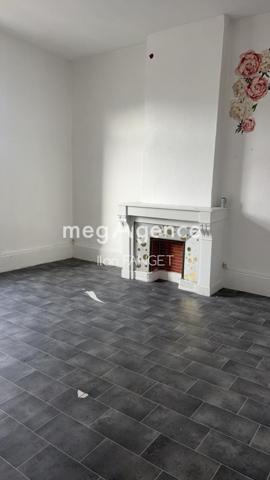 Appartement à FIRMINY, 42700 - 8 pièces 158m²