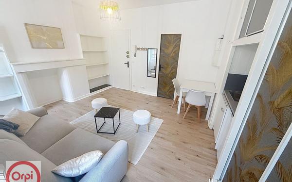 Appartement à louer    1 pièce • 22 m2 Pau
