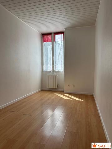 Appartement en rez-de-chaussée avec garage