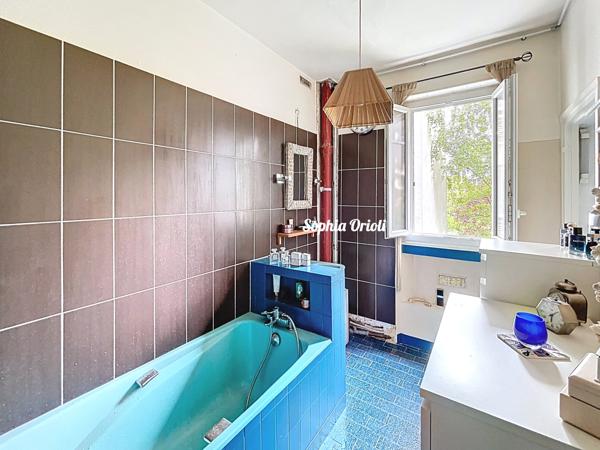 Appartement 5 pièces - 110 m² Exclusivité efficity