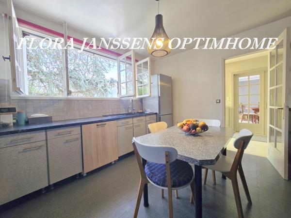 COLOMBES – Belle maison familiale indépendante aux volumes généreux, jardin arboré et grand garage