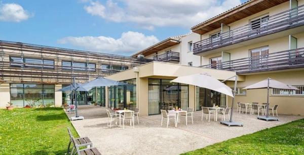 INVESTISSEMENT LOCATIF – TARBES – Résidence Seniors Les Templitudes de Tarbes - 5,62 % de rentabilité