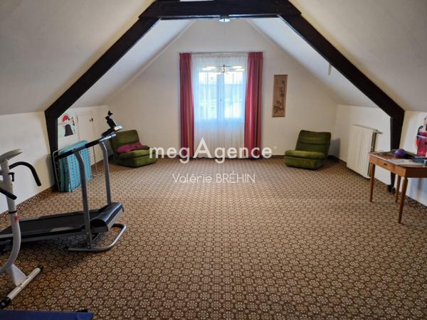 Maison à Le Bourgneuf-la-Forêt, 53410 - 7 pièces 174m²