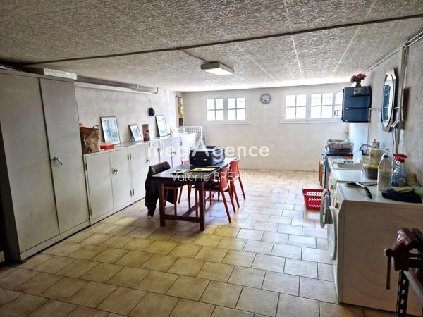 Maison à Le Bourgneuf-la-Forêt, 53410 - 7 pièces 174m²