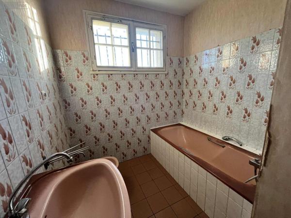 Maison rurale à vendre à Trégueux dans les Côtes-d'Armor (22950), ref : 22147/76