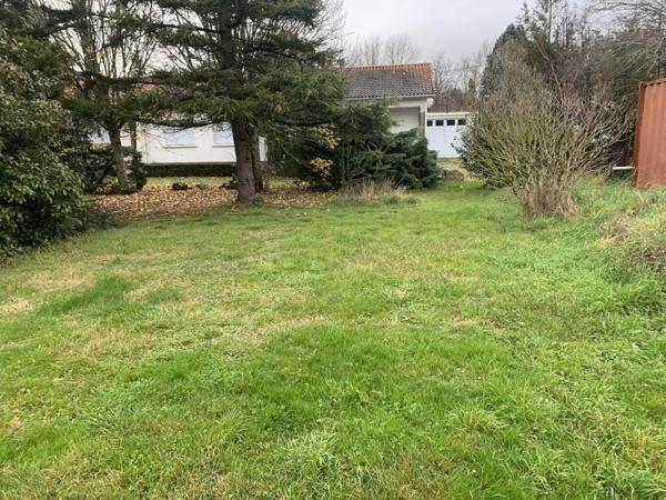 Vente Terrain 850 m2 à Sorèze