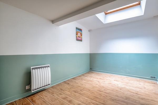 Appartement Paris 4 pièce(s) 83.10 m2