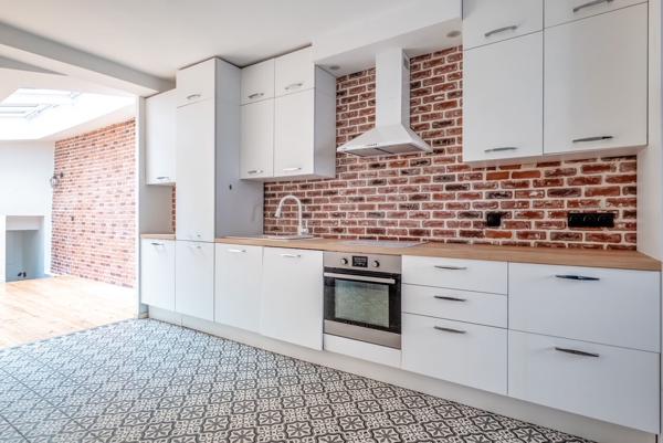 Appartement Paris 4 pièce(s) 83.10 m2