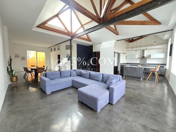 Loft 4 pièce(s) 2 chambre(s) 128.2 m²