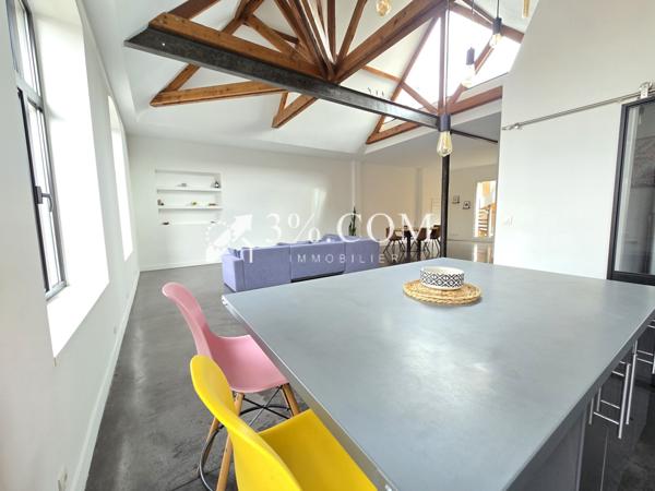 Loft 4 pièce(s) 2 chambre(s) 128.2 m²