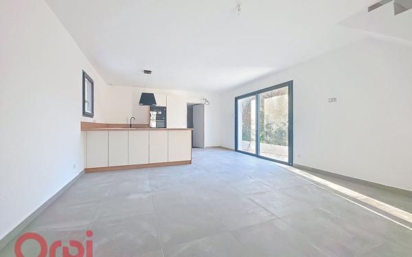 Maison à vendre    3 pièces •  Lunel