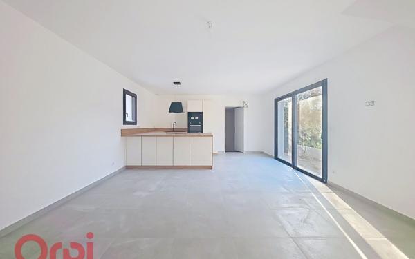 Maison à vendre    3 pièces •  Lunel